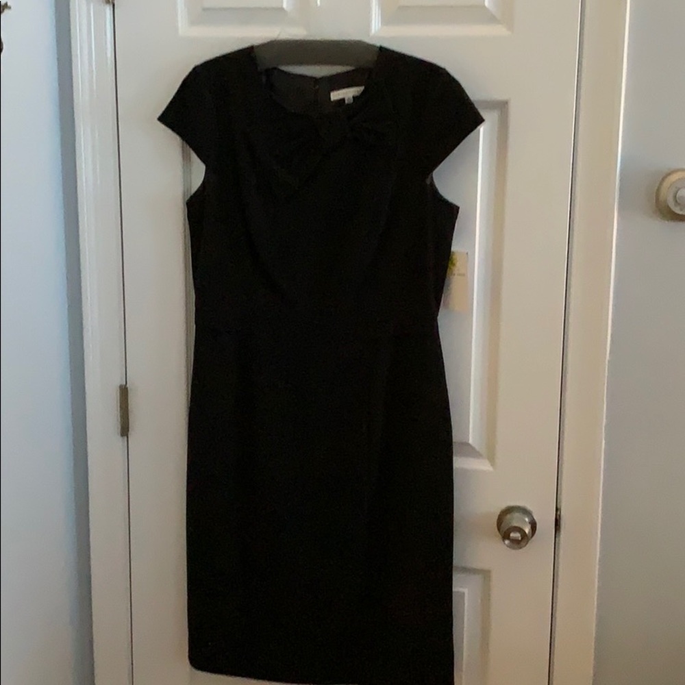 Sandra Darren solid black dress